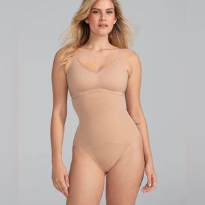 NWT Honeylove SuperPower Thong Shapewear